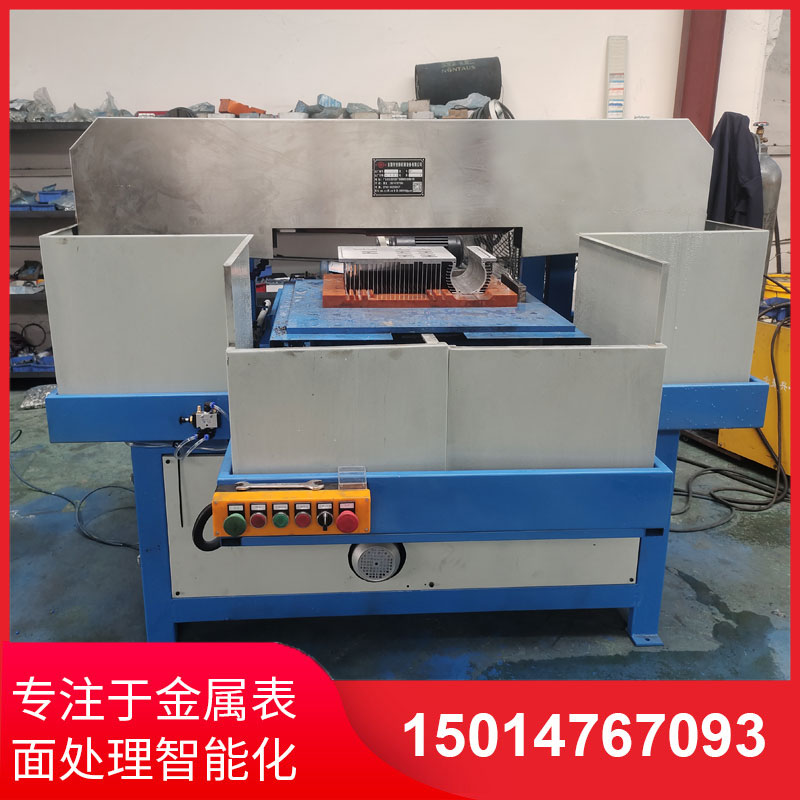 鋁材(cai)直(zhi)紋拉絲機生(sheng)産供(gong)應